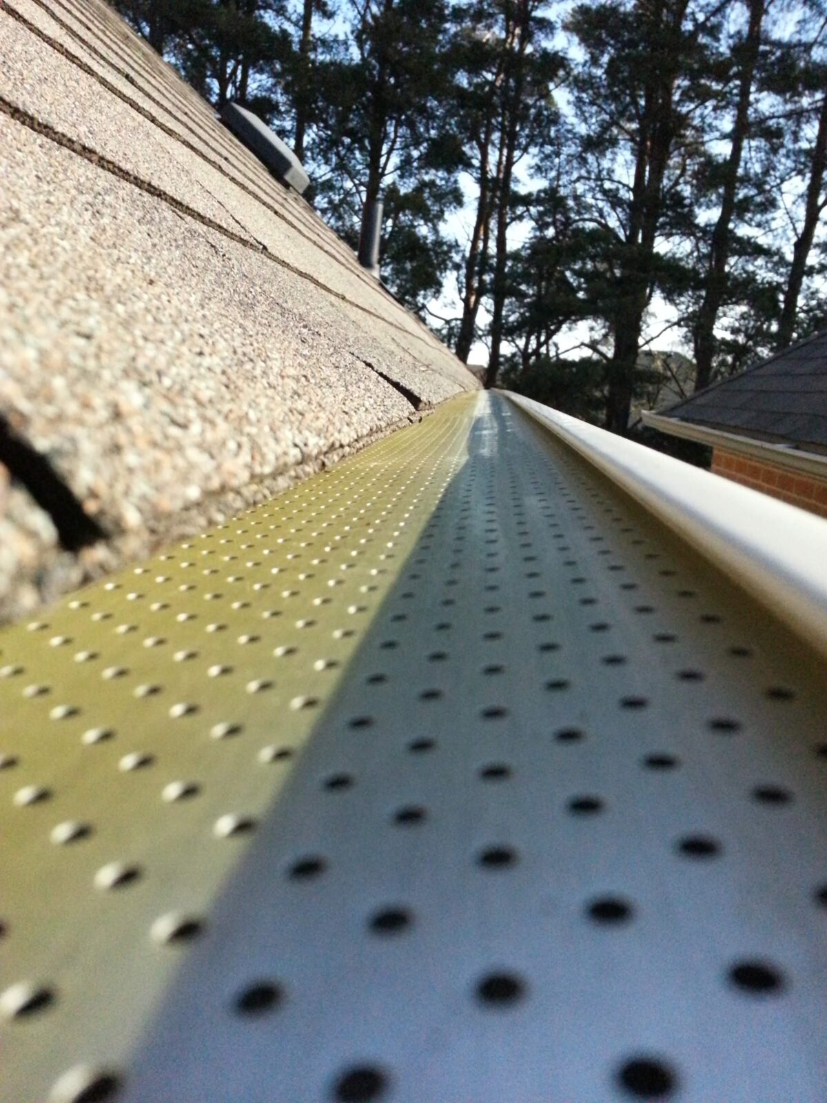Eavestrough Guards: Pros, Cons & West GTA Buyer’s Guide