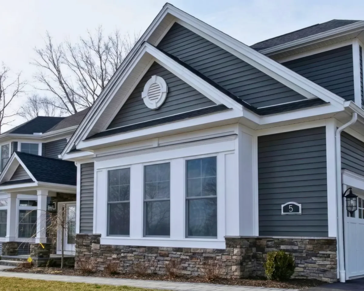 soffit and fascia combined with siding and gutter installation