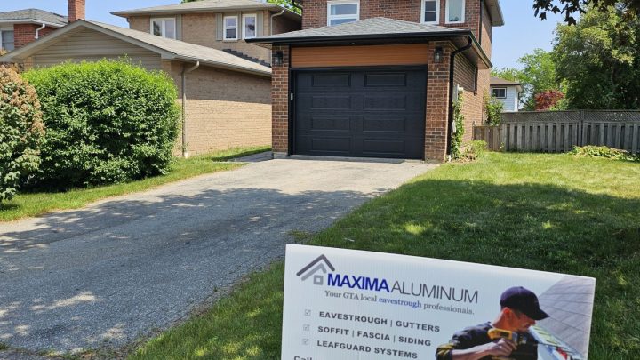 Siding, cladding, soffit, fascia, eavestrough project in Streetsville