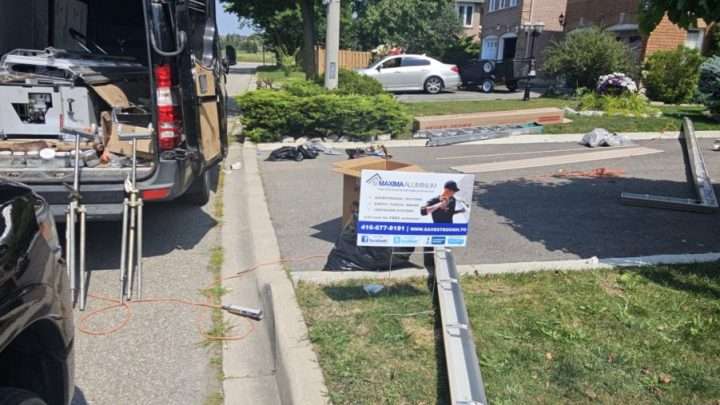 Full eavestrough replacement on a home in Vaughan.